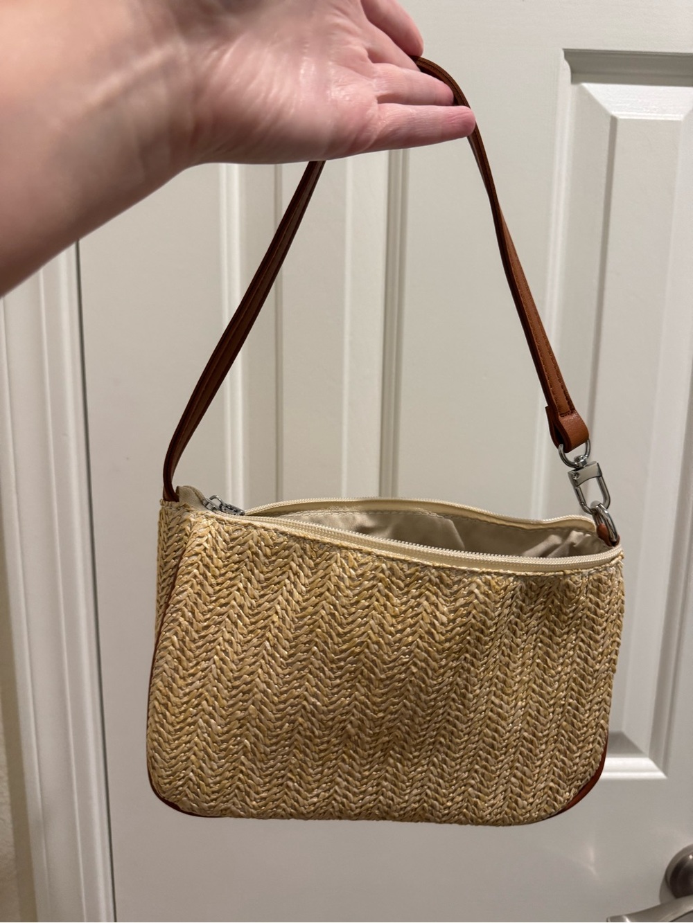 Woven Straw Shoulder Bag with Brown Strap - Picture 3 of 4